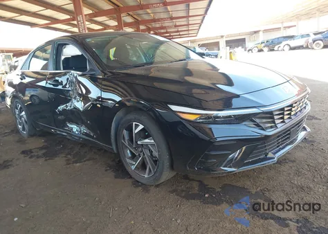 2024 Hyundai Elantra Sel z USA, uszkodzony, nr VIN KMHLS4DG1RU798936